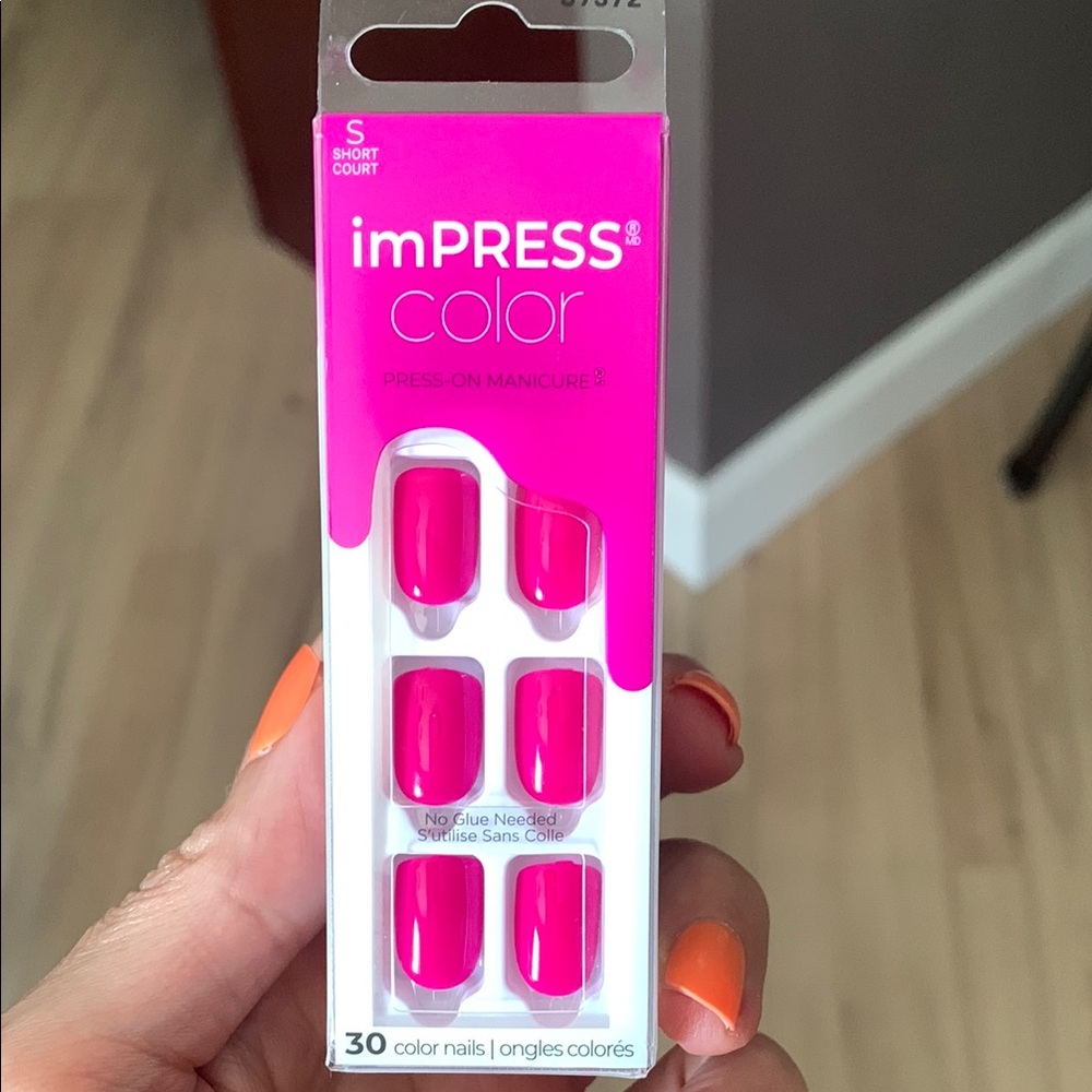 imPRESS Vibrant Pink Press-On Nails